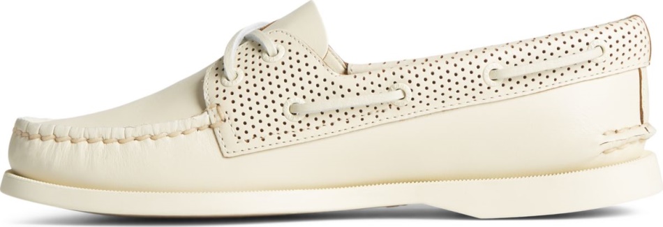 Authentic Original 2-Eye Pin Perforated Boat Shoe Sperry White