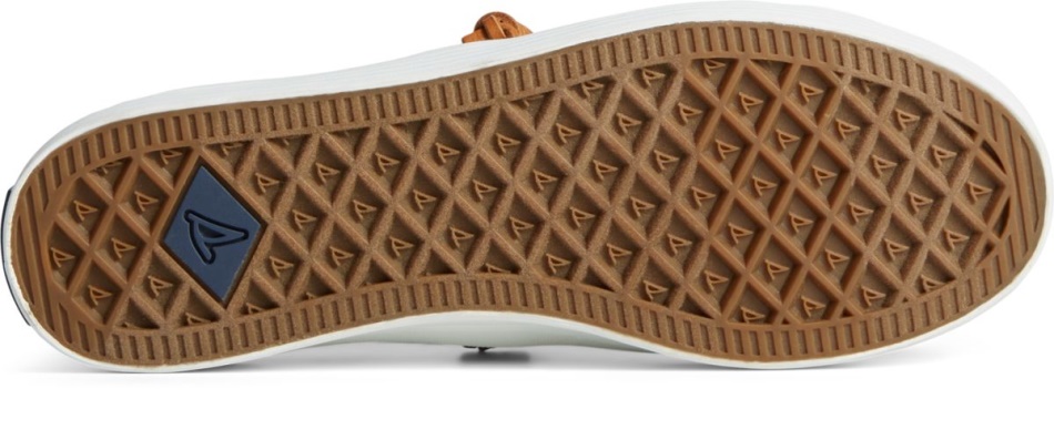 Crest Triple Sneaker White Sperry