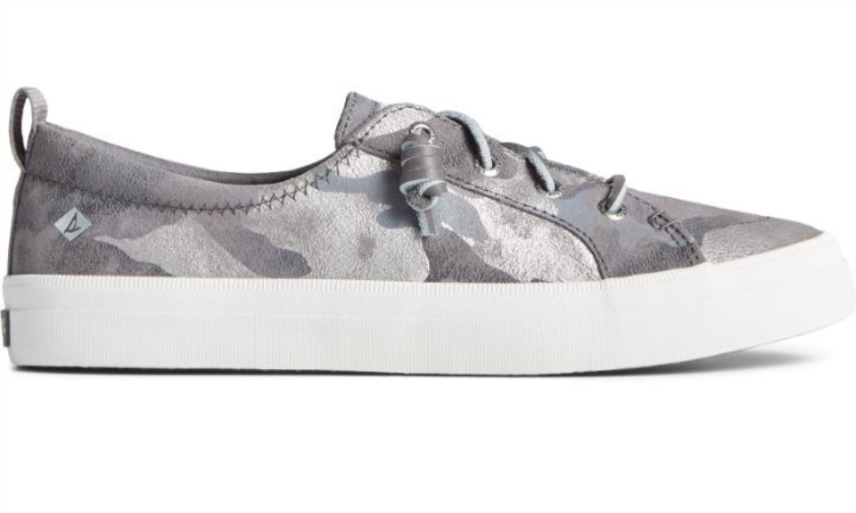 Sperry Women\s Crest Vibe Camo Metallic Sneaker Grey