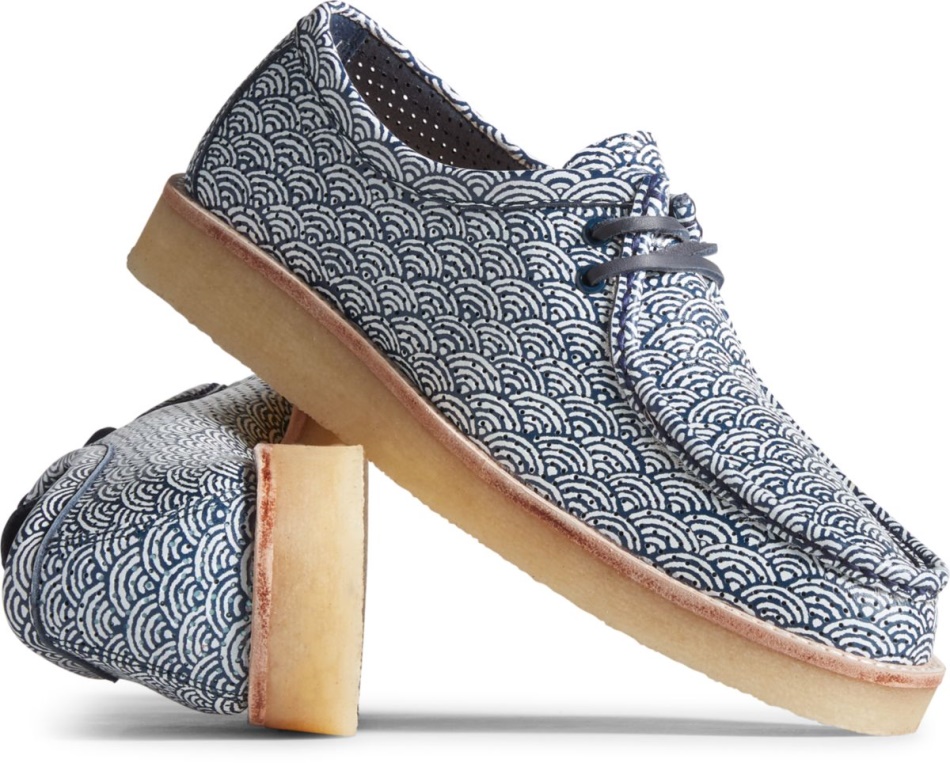 Unisex Cloud Captain\s Wave Print Oxford Sperry Navy