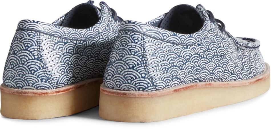 Unisex Cloud Captain\s Wave Print Oxford Sperry Navy