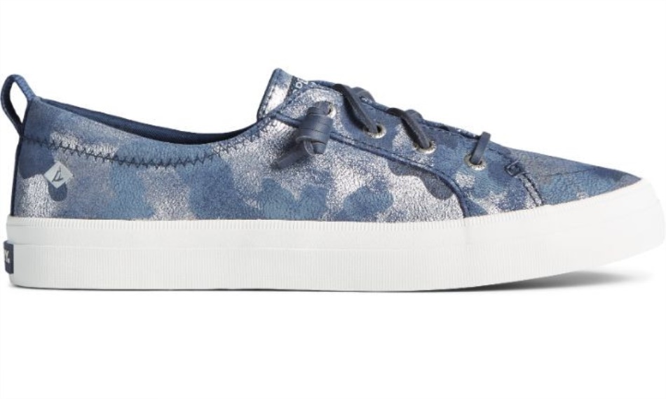Women\s Crest Vibe Camo Metallic Sneaker Navy Sperry